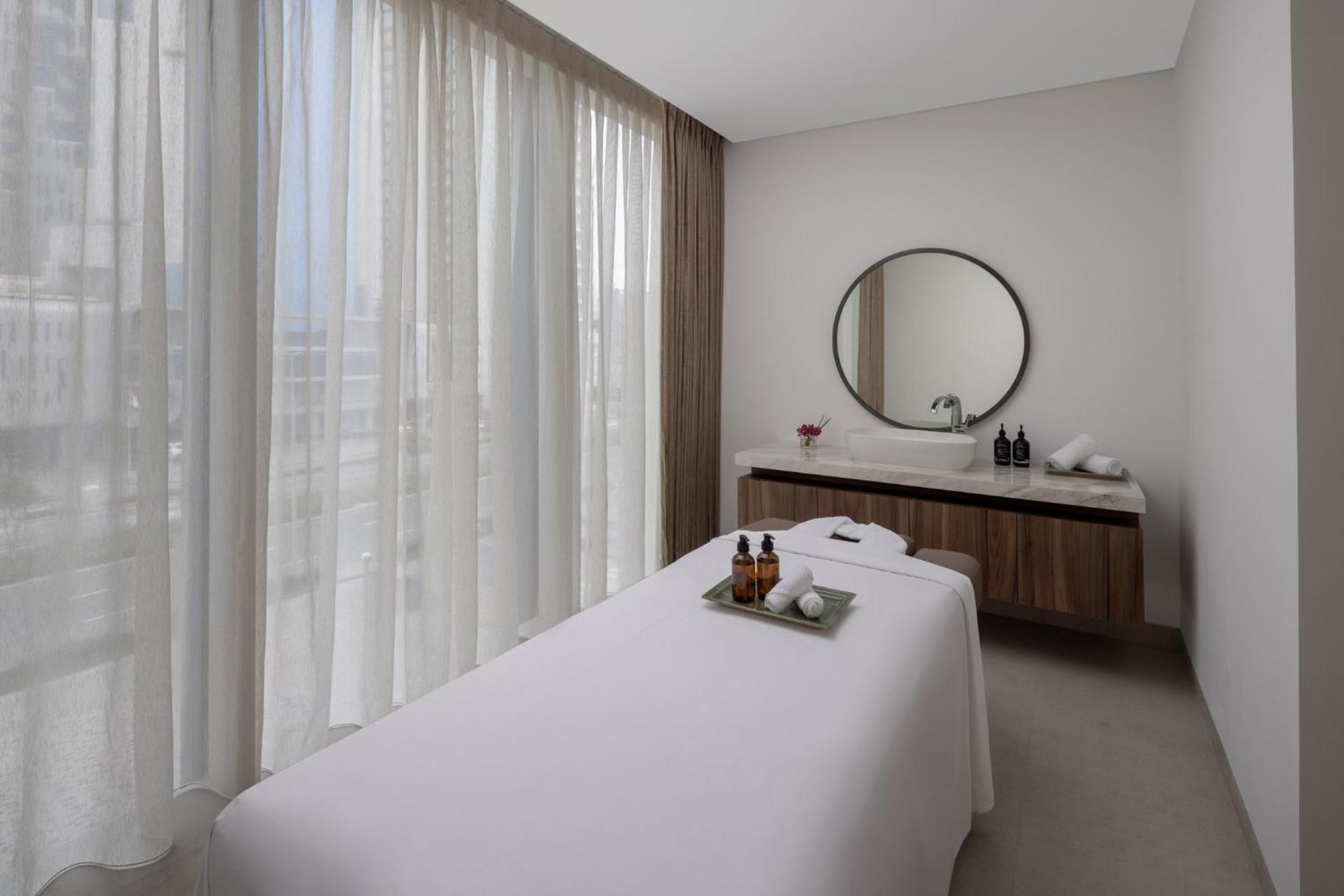 Staybridge Suites Dubai Business Bay By Ihg Zewnętrze zdjęcie