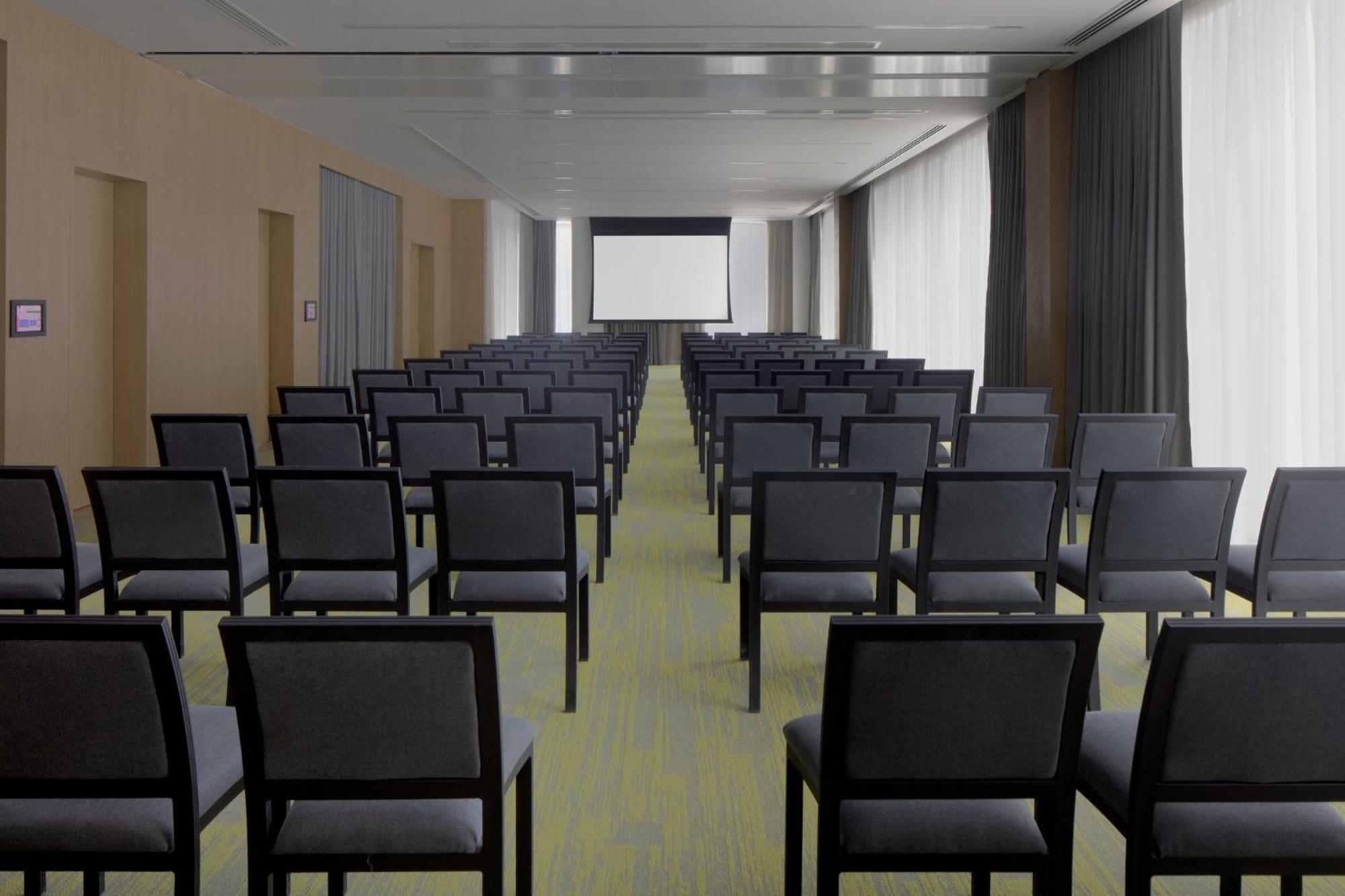 Staybridge Suites Dubai Business Bay By Ihg Zewnętrze zdjęcie
